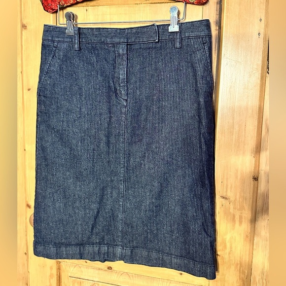 Talbots Black Denim Pencil Skirt Size 8 Like New - Picture 1 of 8